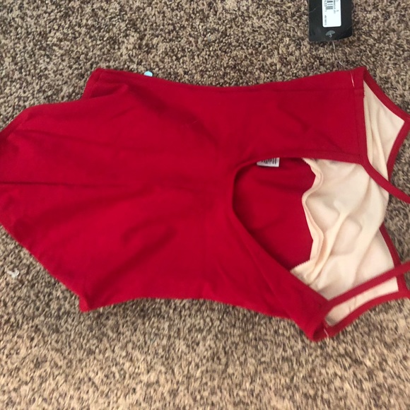 New Girls Leotard red S sold - Picture 6 of 7